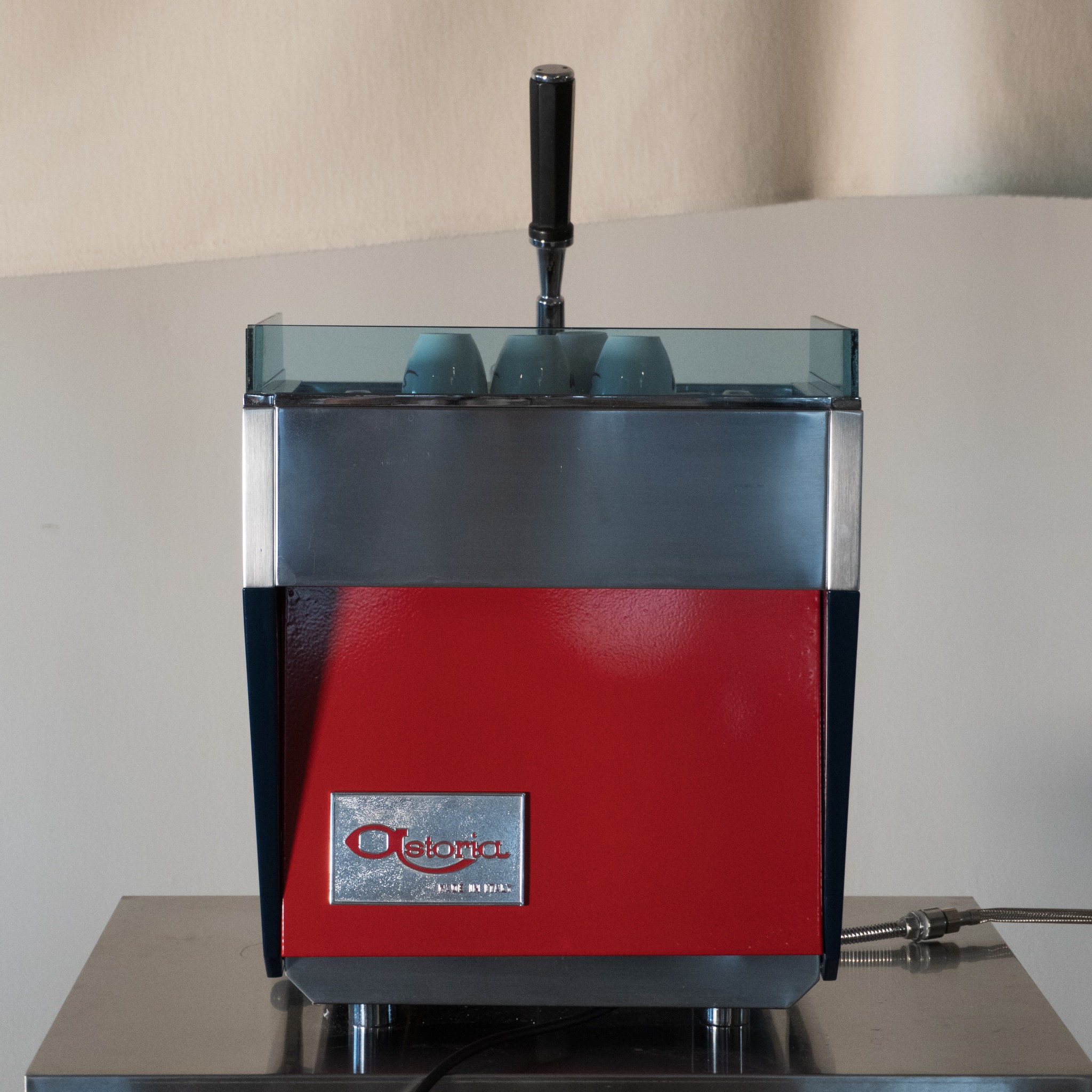 Astoria one-group lever machine rear view