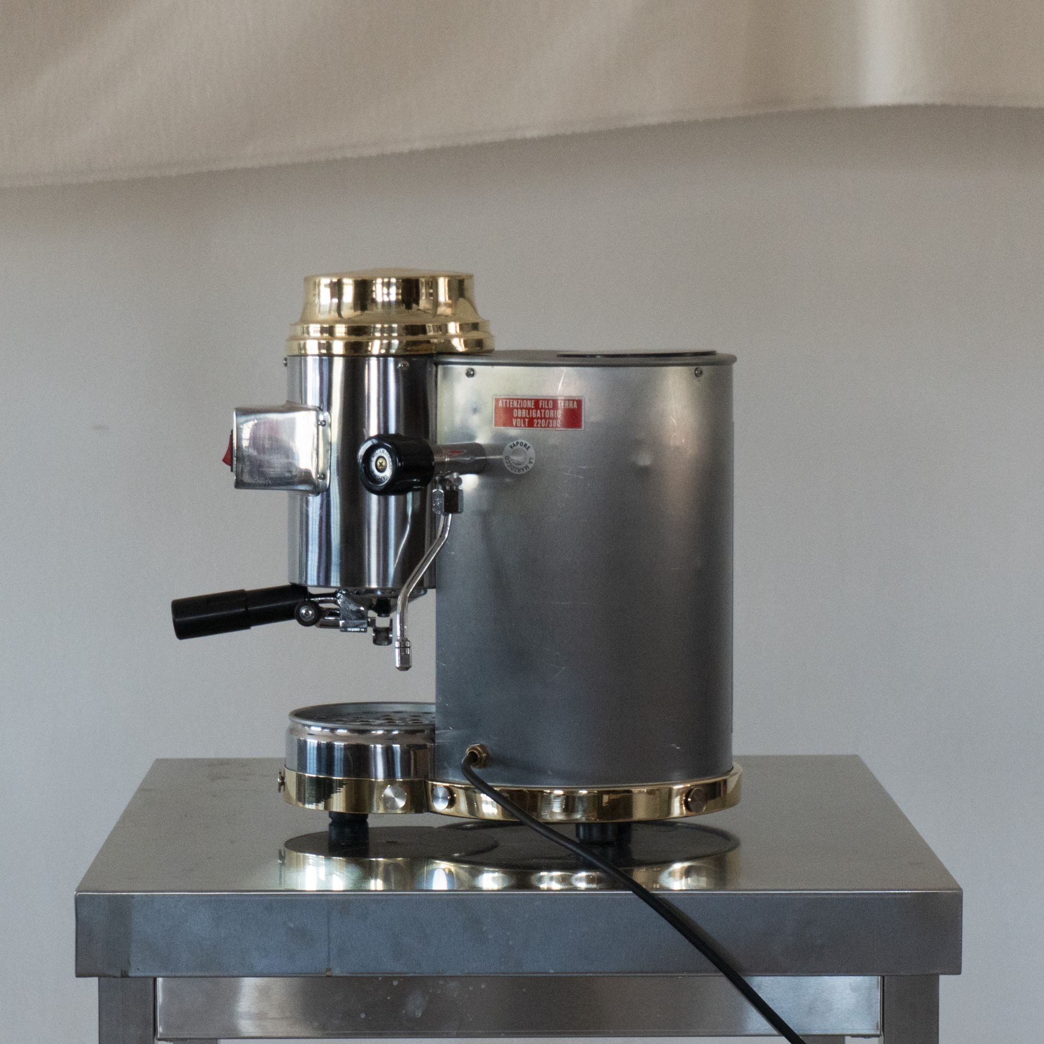 La Marzocco 000 Prototype side view
